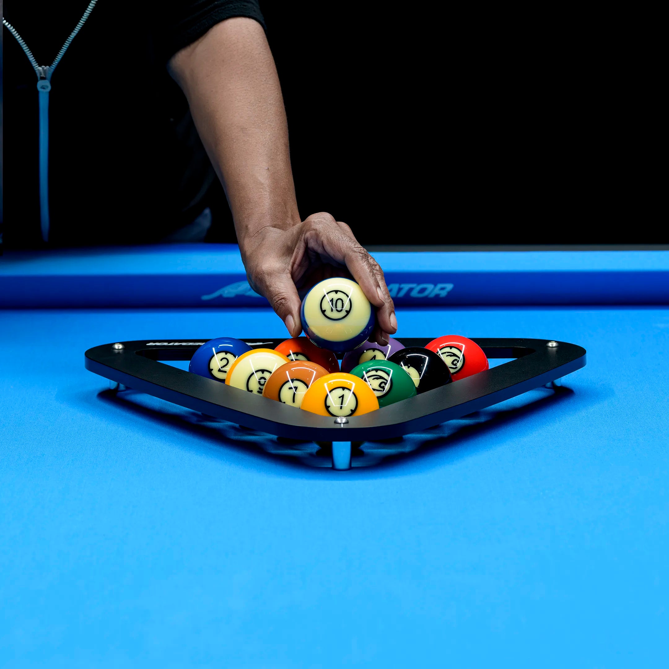 predator-aerorack-triangle-billard-am-ricain-noir image 3