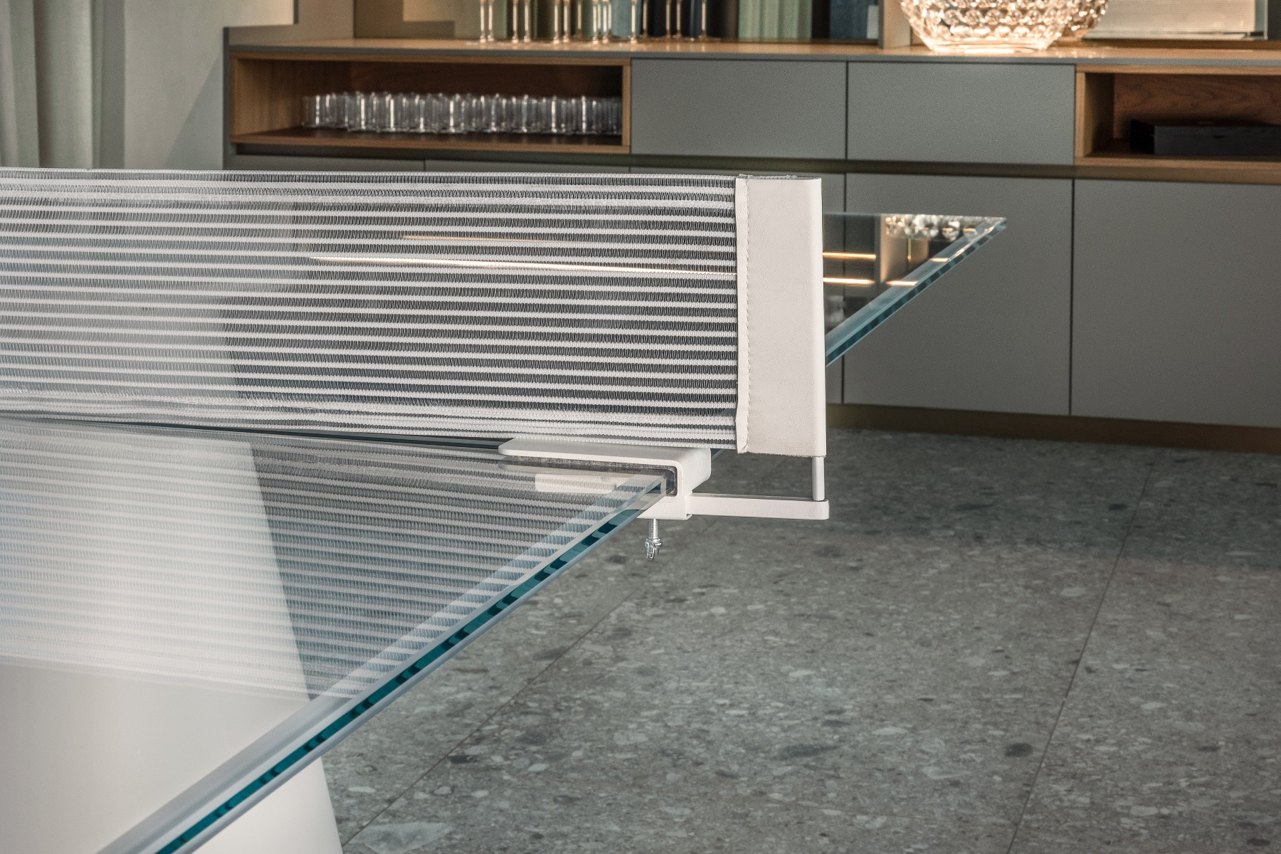 fas-pendezza-dada-glass-table-verre-et-m-tal-278-kg-int-rieur image 8